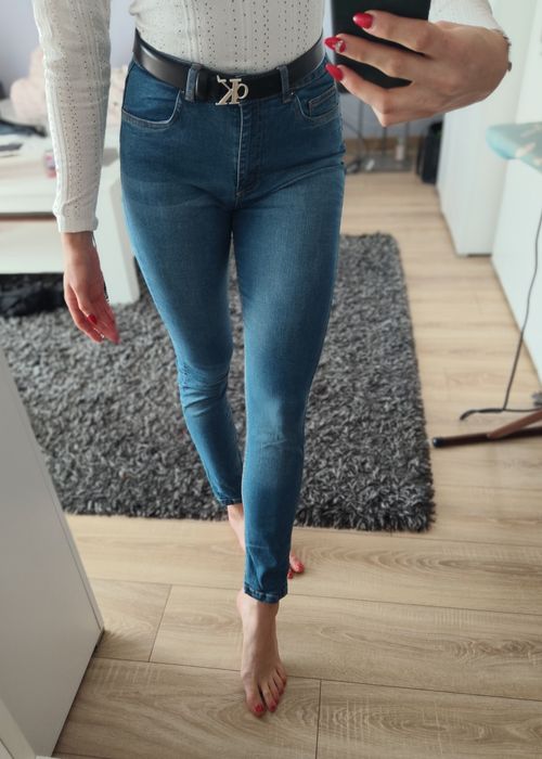 Spodnie jeansy z wysokim stanem high waist M