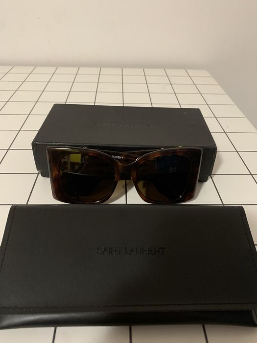 Okulary przeciwsłoneczne Yves Saint Laurent