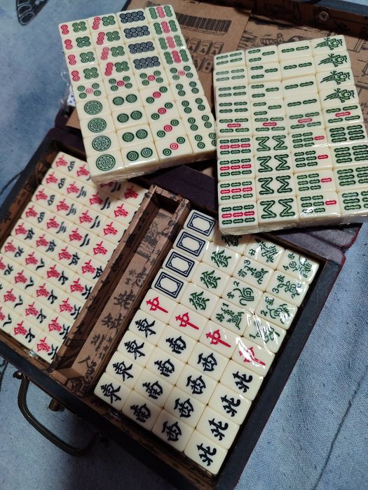 Jogo de pedras " Mahjong "