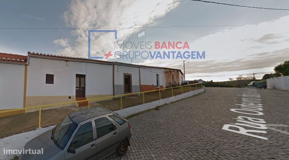 Moradia T2, de rés de chão, no centro de Sobral da Adiça — Sobral da Adiça, Beja