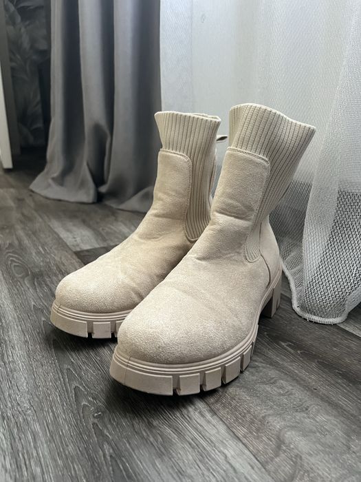 Продам  Ботинки