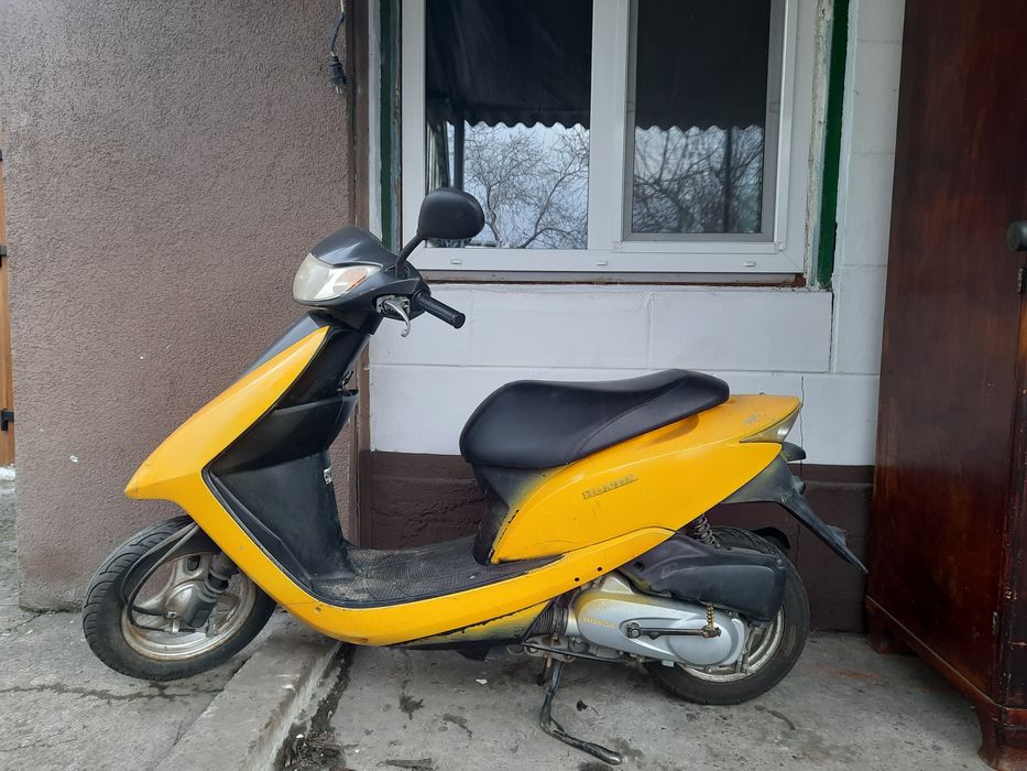 Продам скутер Honda Dio 50
