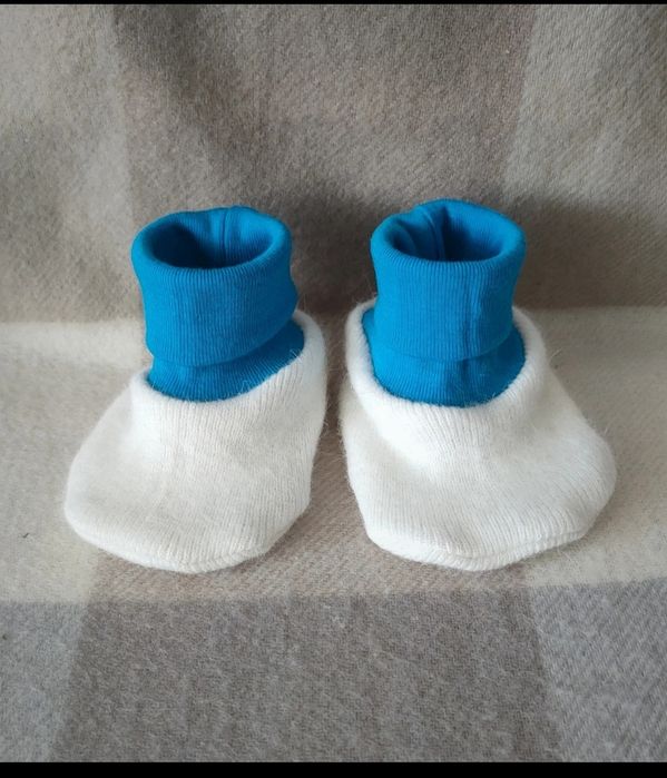 Buciki niechodki wełna 16 9-10cm Laannaland