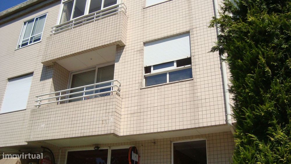 Apartamento T1 Mobilado na Circunvalação