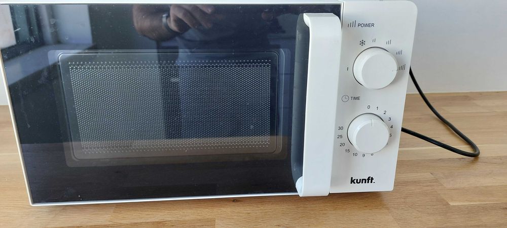 Microondas Kunft 1100w