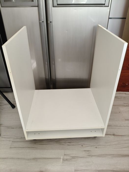 Szafka pod piekarnik