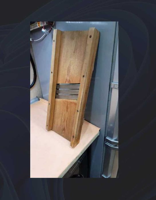 Большая шинковка для капусты времен СССР