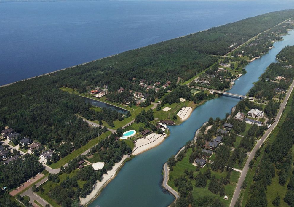 Продаж ділянки 37 соток з прямим виходом на воду, КМ Riviera Village