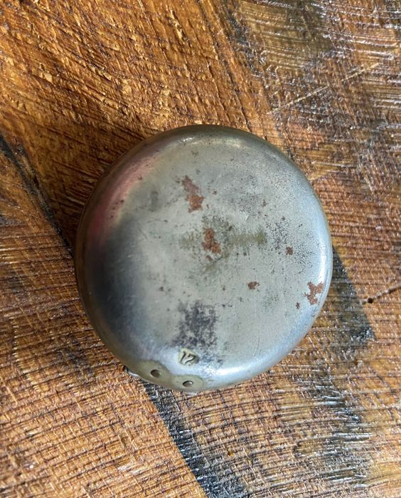 Caixa antiga de proteção para relógio de bolso