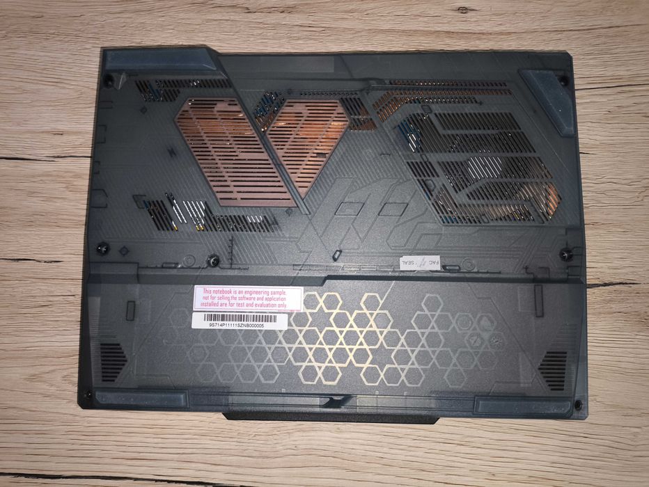 laptop MSI Cyborg 14 A13VF-023XPL
