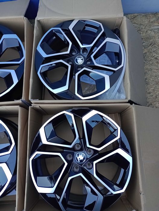 Felgi aluminiowe 5x112 R18 ET42 Cupra Ateca Leon Audi Ford MG NOWE