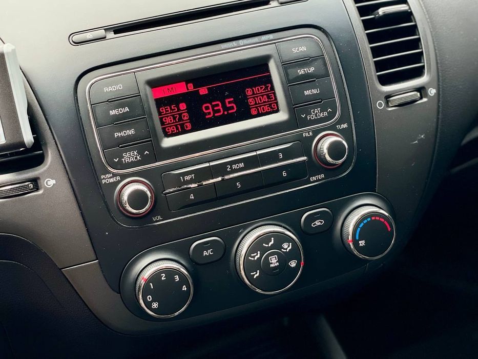 Кia Cerato 2013 год на автомате