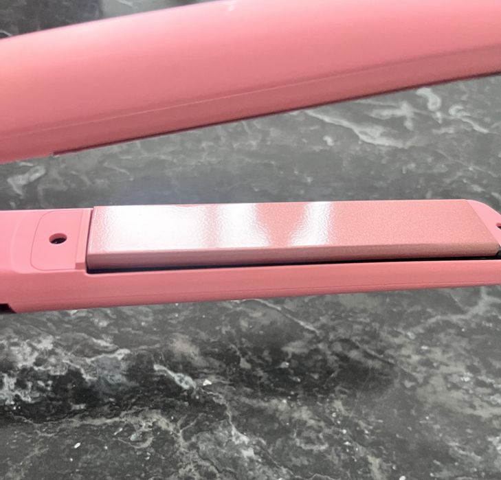 Випрямляч для волосся