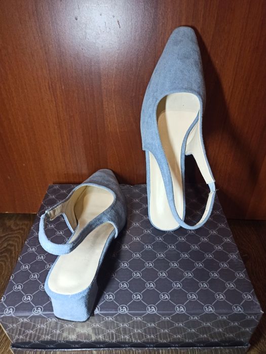Стильні туфлі- лодочки
