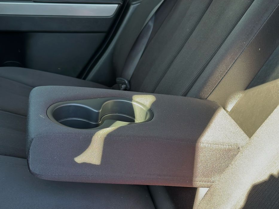 MAZDA CX-7 2010 року, 2.2 дизель, механіка, передній привід.