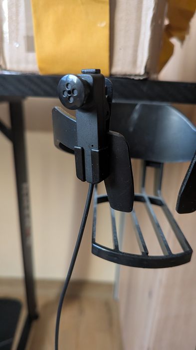 Minikamerka w guziku (link do filmiku z kamerki w opisie)