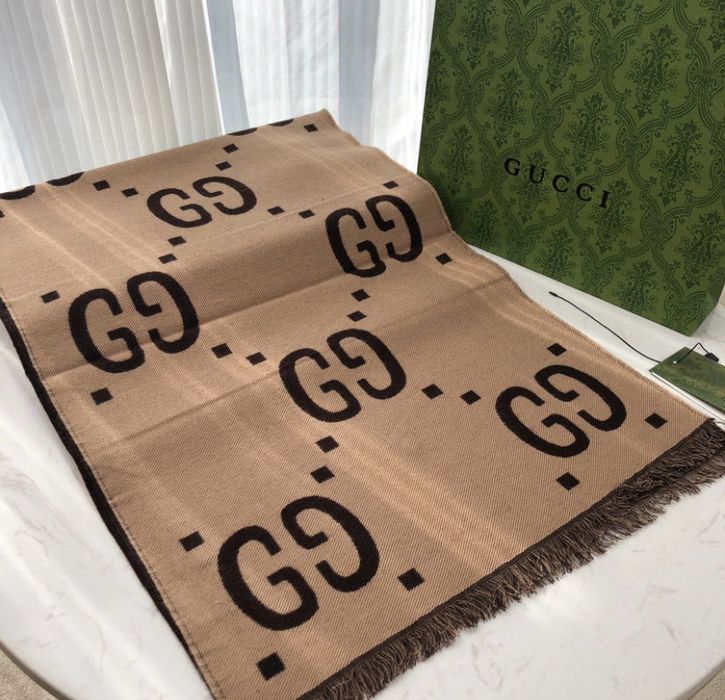 Nowy szalik chusta Gucci