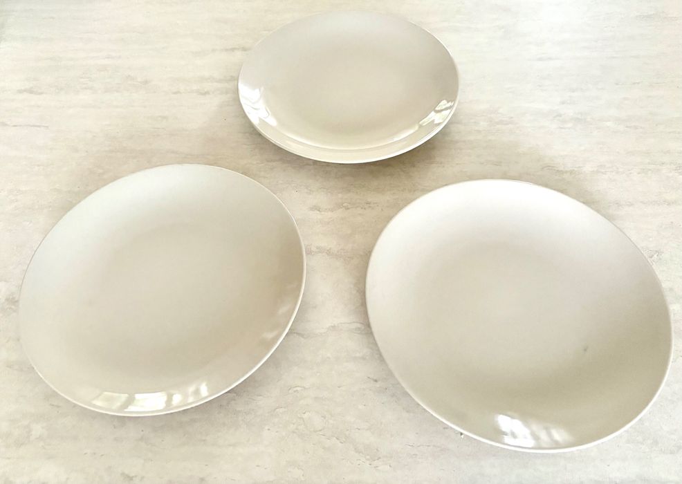 3 piękne beżowe talerze ceramiczne IKEA 25 cm