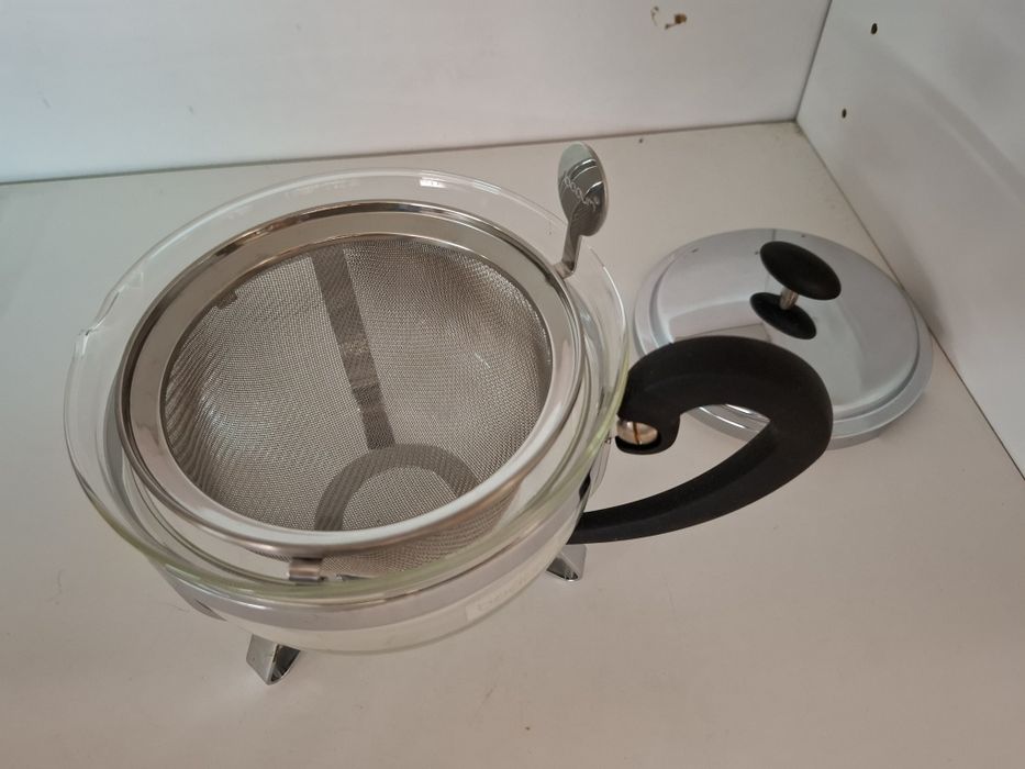 Chaleira Bodum filtro inox 1 litro
