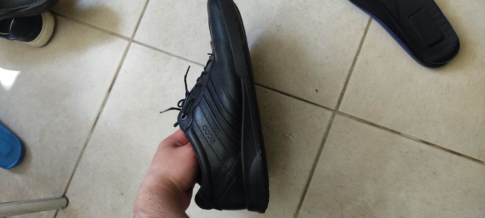 Продам туфлі ECCO