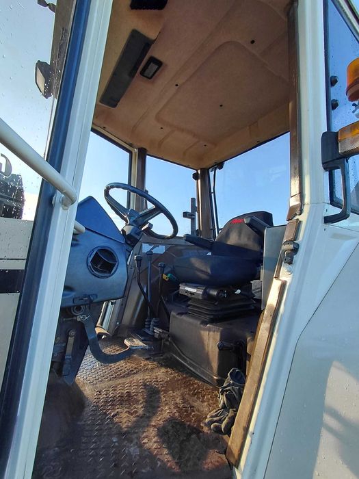 Sprzedam traktor Lamborghini 674-70