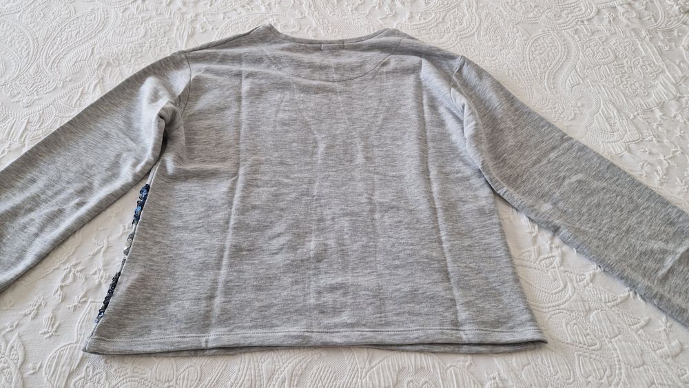 Blusa cinzenta Pull & Bear tamanho S