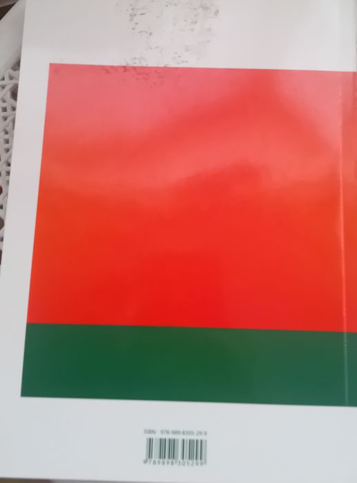 Livro usado poucas vezes