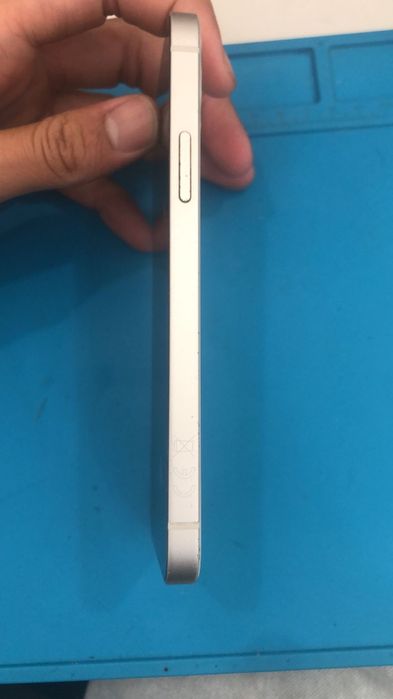 iPhone 12 - 128 GB