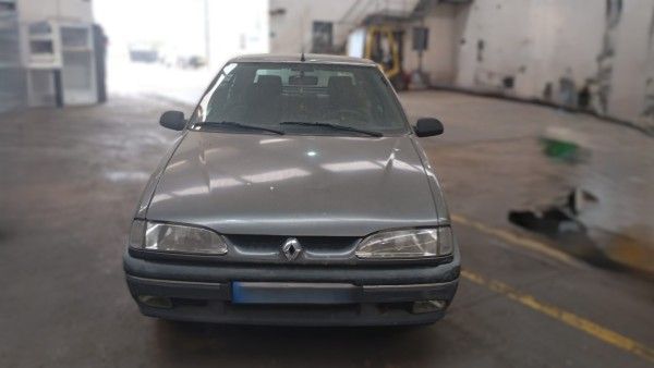 Para Peças Renault 19 Ii (B/C53_)