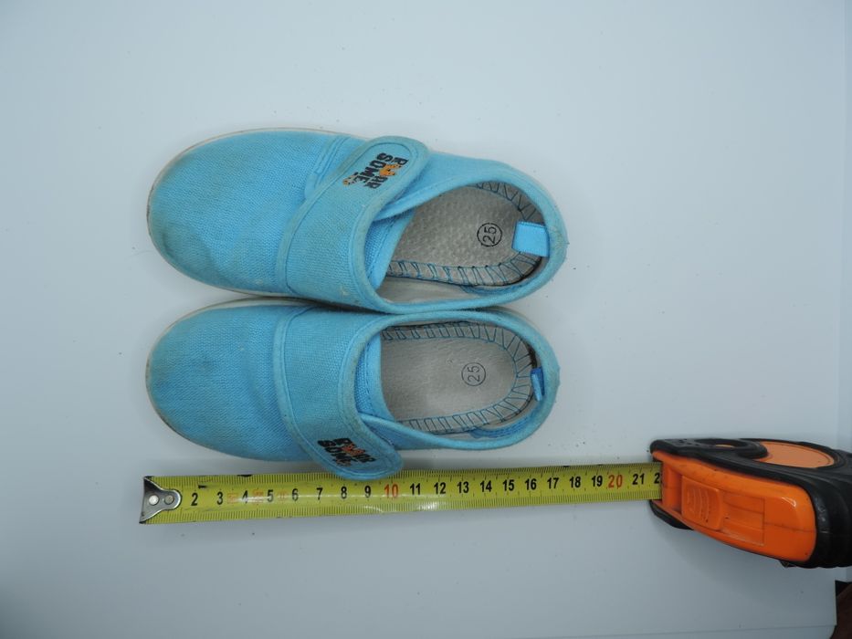 Kapcie dla chłopca - rozmiar 25