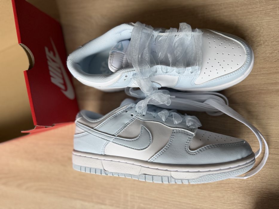 Оригінал 100% Кросівки жіночі Nike Dunk Low Next Nature White/Light Blue 37.5,38.5,39