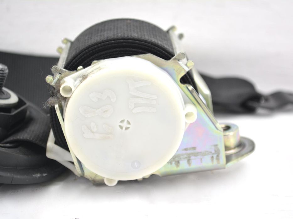 Ремінь безпеки передній правий BMW X3 E83 2006-2010 72113448368