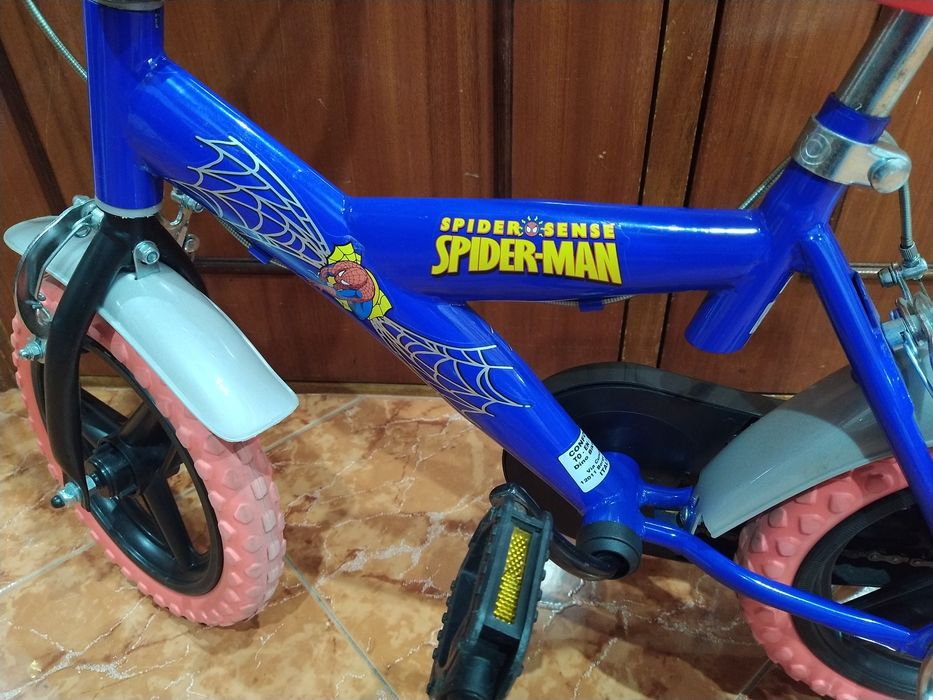 Bicicleta infantil homem-aranha 12" triciclo trotinete skate patins casa quarto apartamento vivenda escritório gabinete carro cozinha.