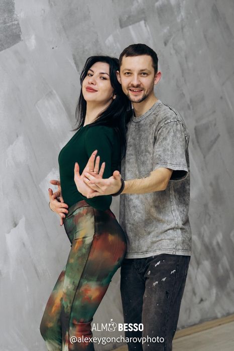 Постановка весільного танцю