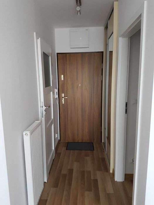 Nowoczesna, przestronna kawalerka (osobna kuchnia) ul. Górników