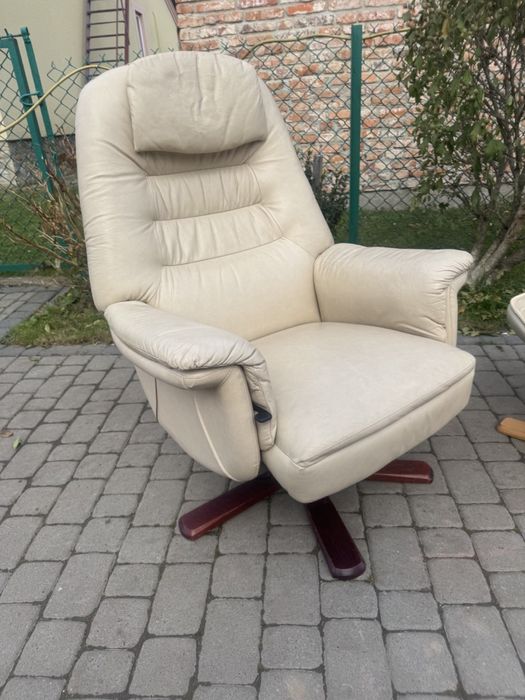 Крісло з пуфом шкіряне реклайнер (00133) релакс