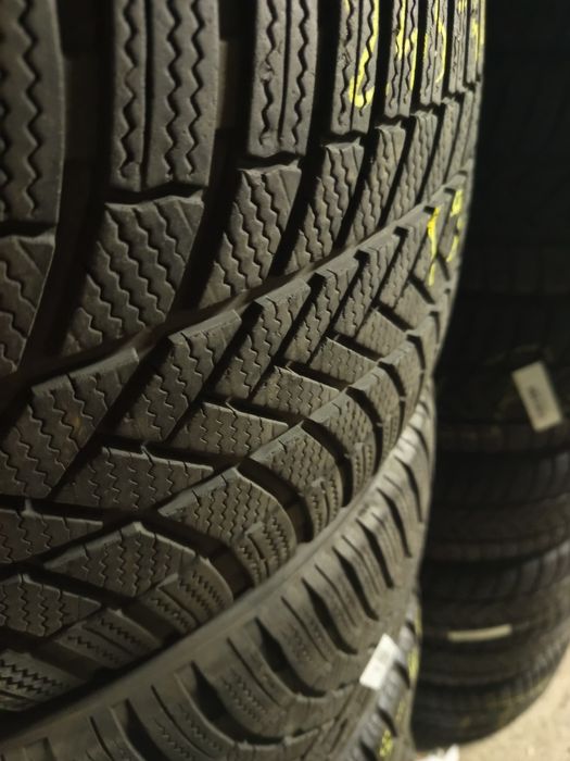 245/40R18 Bridgestone Blizzak LM005
