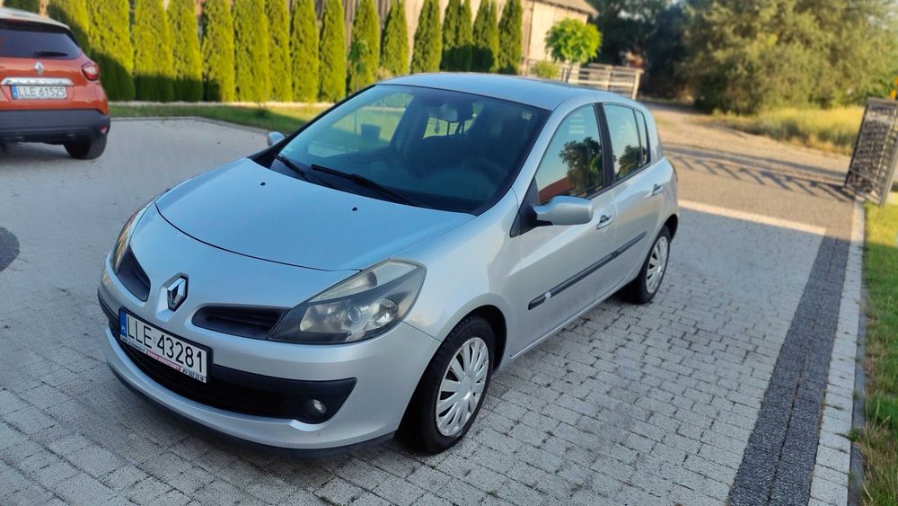 Renault Clio III 1.6 B  2006 r.