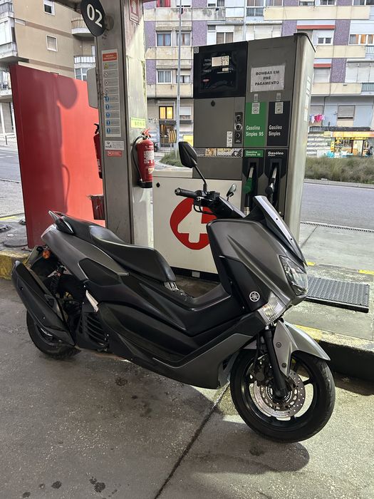 Nmax 2018 em bom estado