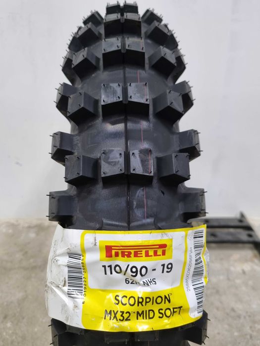Opona Pirelli 110/90-19 Scorpion MX32 Mid Soft cross enduro