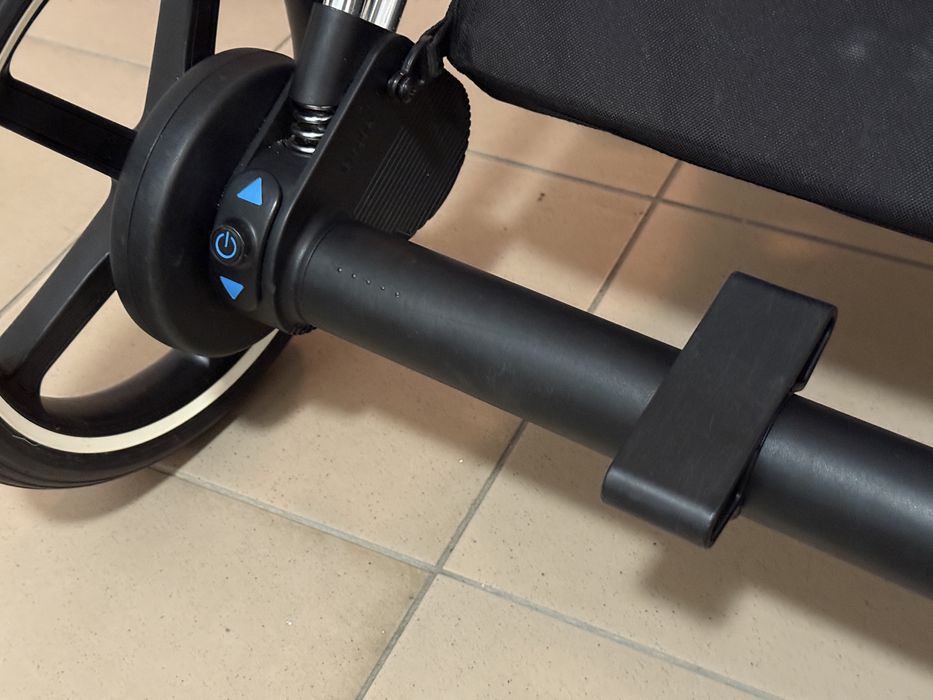 Wózek dziecięcy na sterydach - CYBEX e-Priam