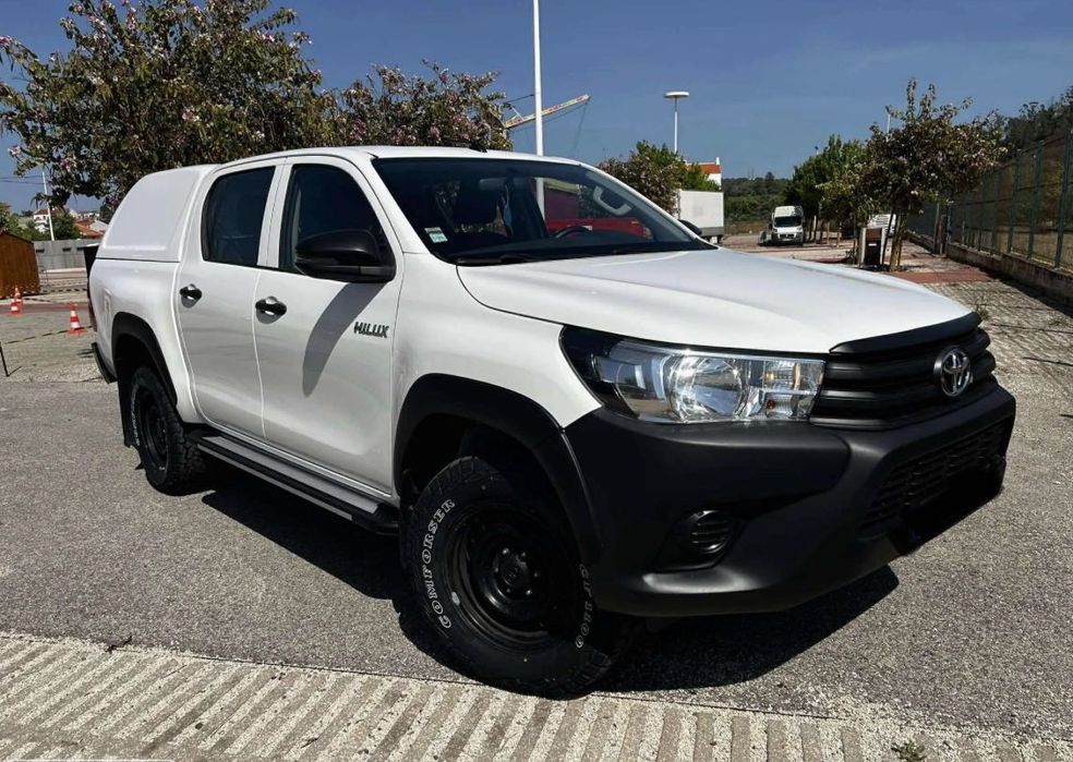 Toyota Hilux wit