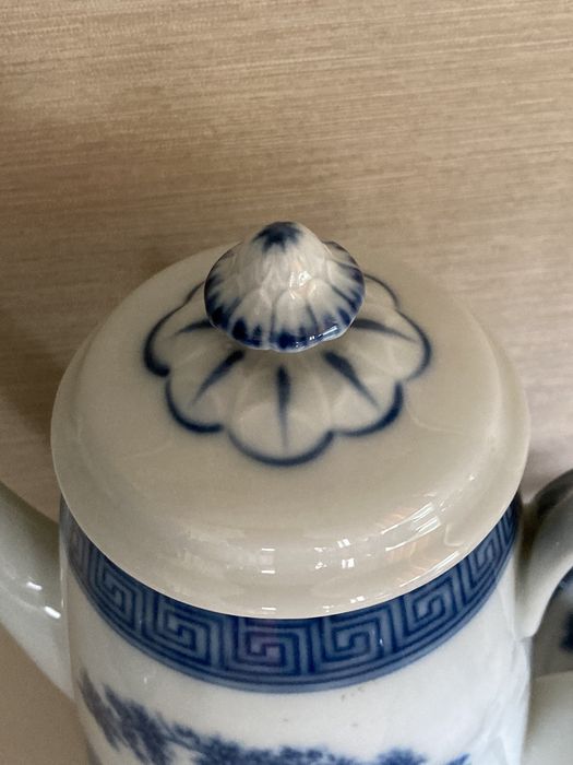 Vista Alegre Kasumi- Serviço de café