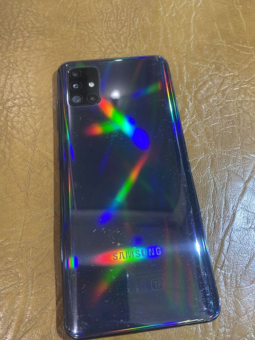 Samsung A515 разбитый