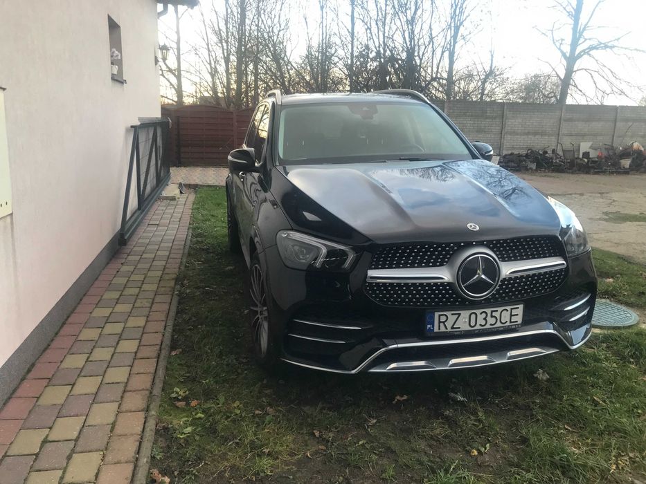 Mercedes GLE 400 330PS