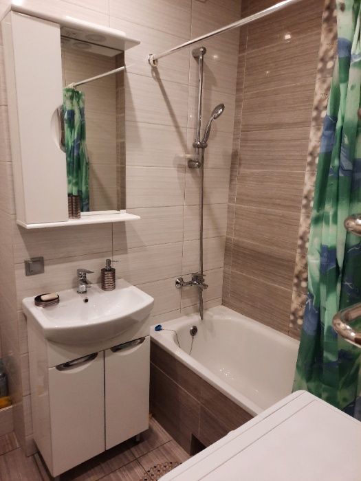 850 Сдам посуточно почасово дизайнерскую квартиру в вишневом