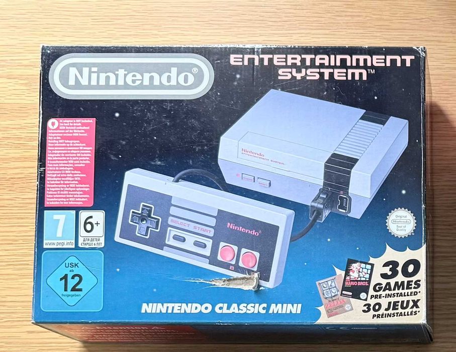 Consola Nintendo NES Classic Mini + 30 Jogos