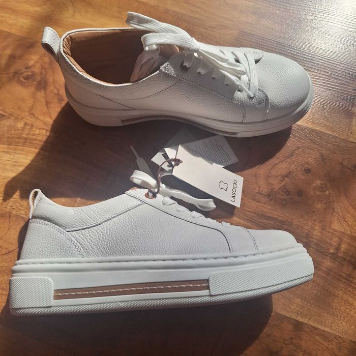 Sprzedam nowe buty sneakersy rozmiar 36 skóra naturalna Lasocki
