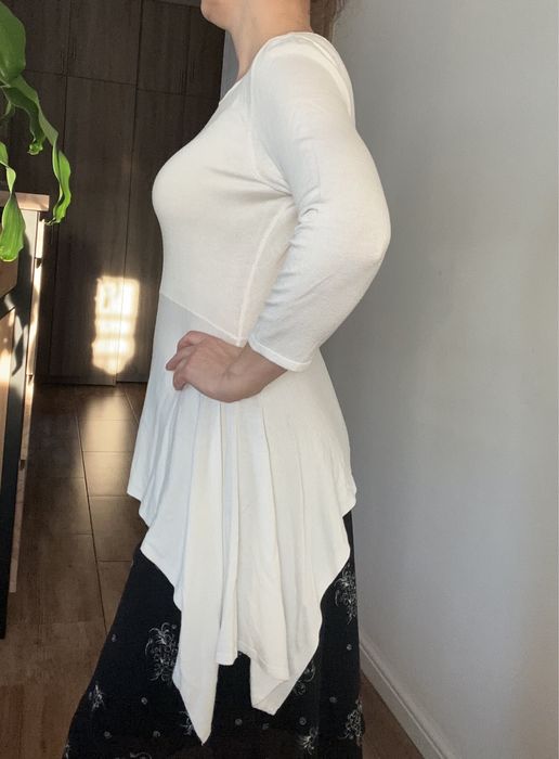 Nowa asymetryczna bluzka M