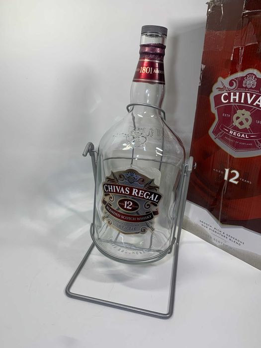 Пляшка-підставка гойдалка з-під віскі Chivas Regal 12 на 4.5 л, Чивас